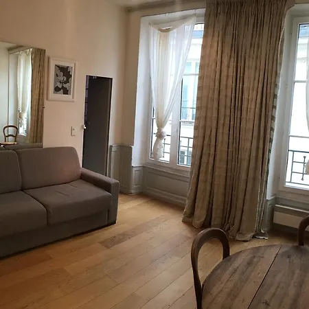 Apartment Atypique - Saint-germain Des Pres Paris