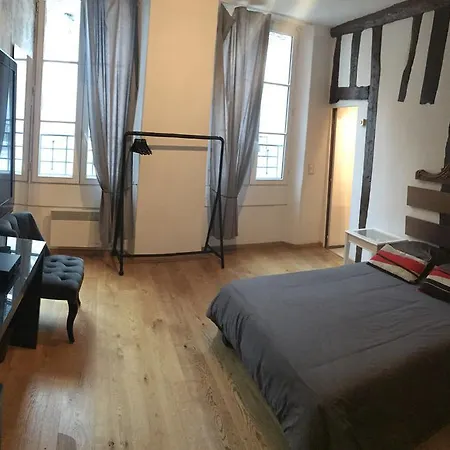 Atypique - Saint-germain Des Pres *