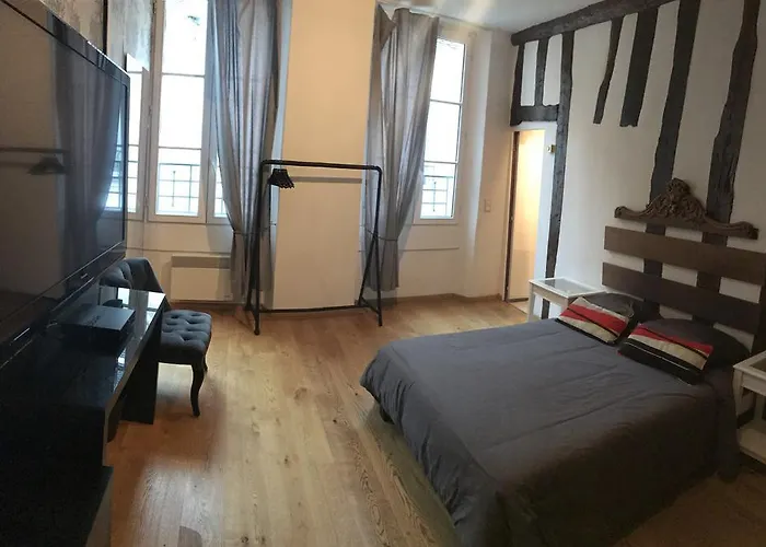 Atypique - Saint-germain Des Pres *